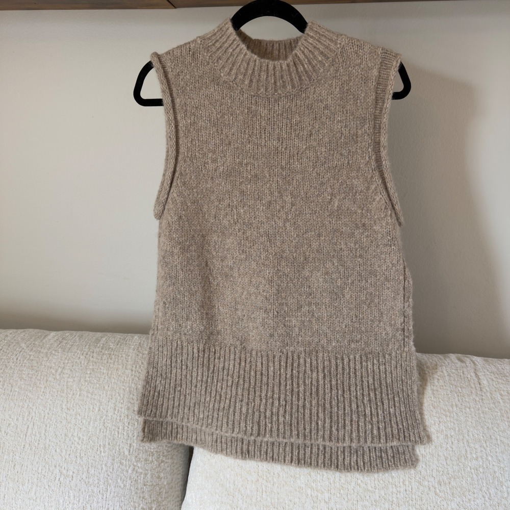 MIRTH Aspen Open Side Sweater Vest Alpaca Wool S Oatmeal Beige - Picture 3 of 7